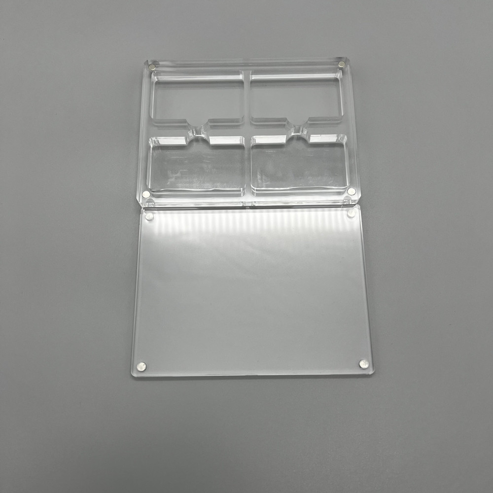 Высокая прозрачность, акрилова – обзор и цена Game Boy Cartridge Holder