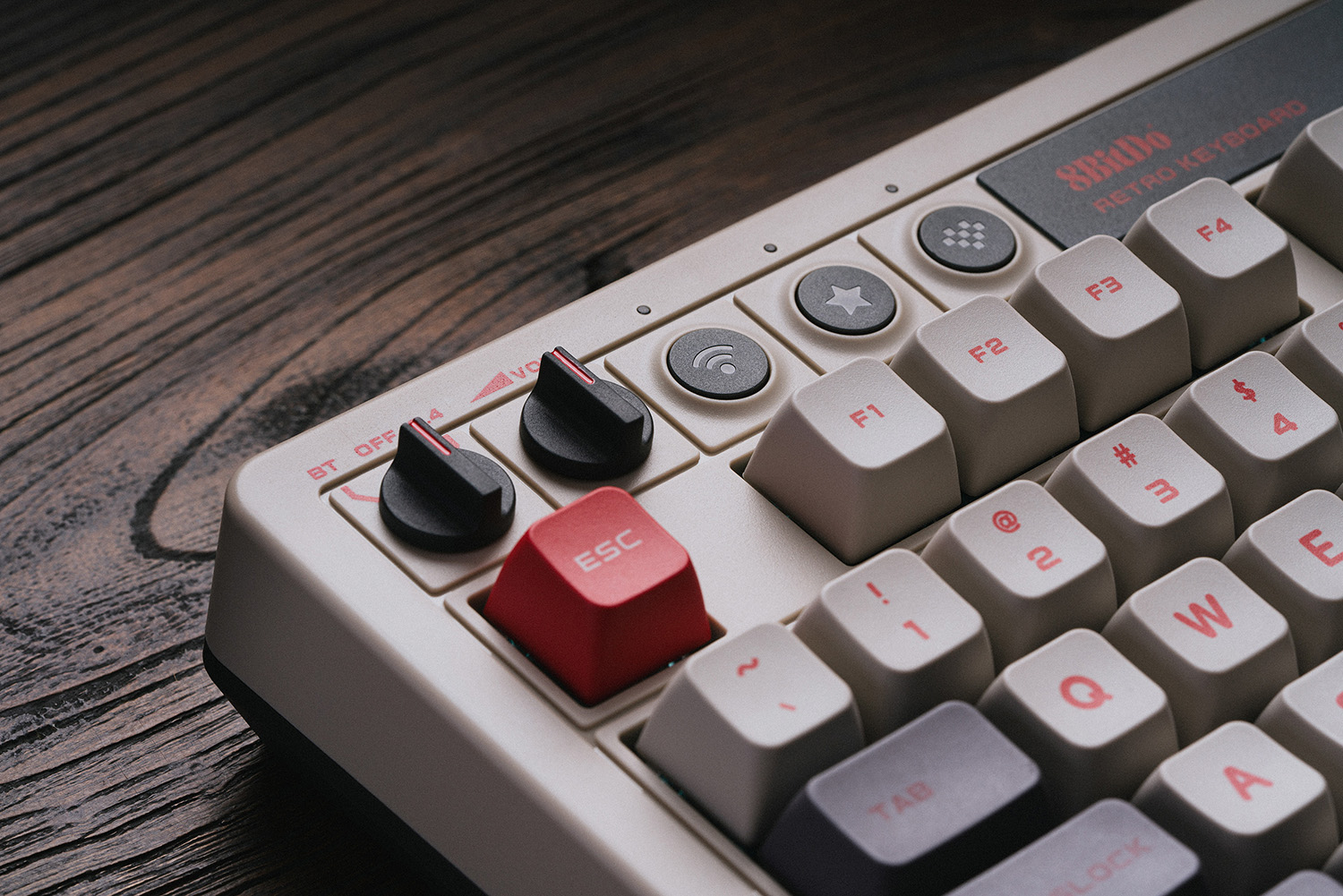 Механическая клавиатура в стил – обзор и цена Retro Gaming Android