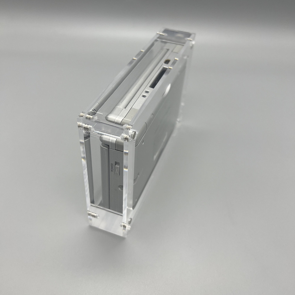 Высокопрозрачный акриловый маг – обзор и цена Game Boy Cartridge Holder